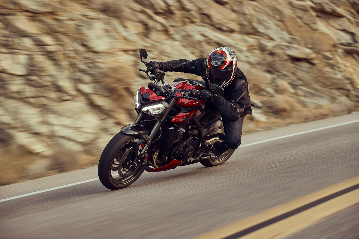 Street Triple 765 RS Carnival Red 2025